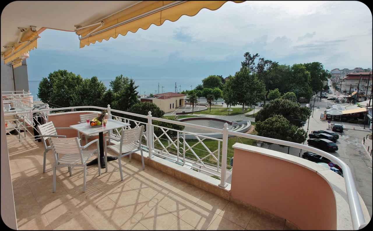 Hotel Epavli Nea Kallikrateia Exterior photo